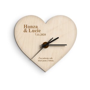 FK Dřevěné nástěnné hodiny ve tvaru srdce, 40 x 36 cm